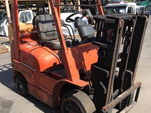 Salvage 2004 Toyota 42-6FGCU25 - SV-1464