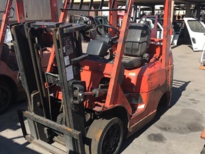 Salvage 2004 Toyota 7FGCU25 - SV-1463