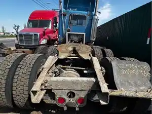 Salvage 2006 Freightliner Columbia 120 - ETP1948