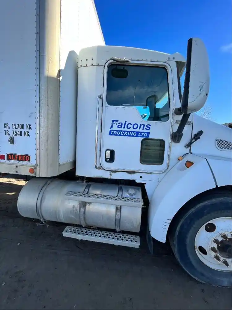 2006 Kenworth T300 Truck for Parts for sale Calgary Alberta Canada