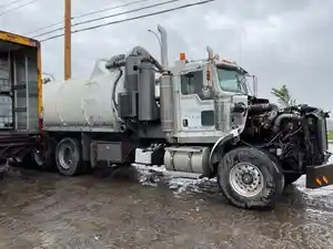 Salvage 2005 Kenworth T800 - ETP1949