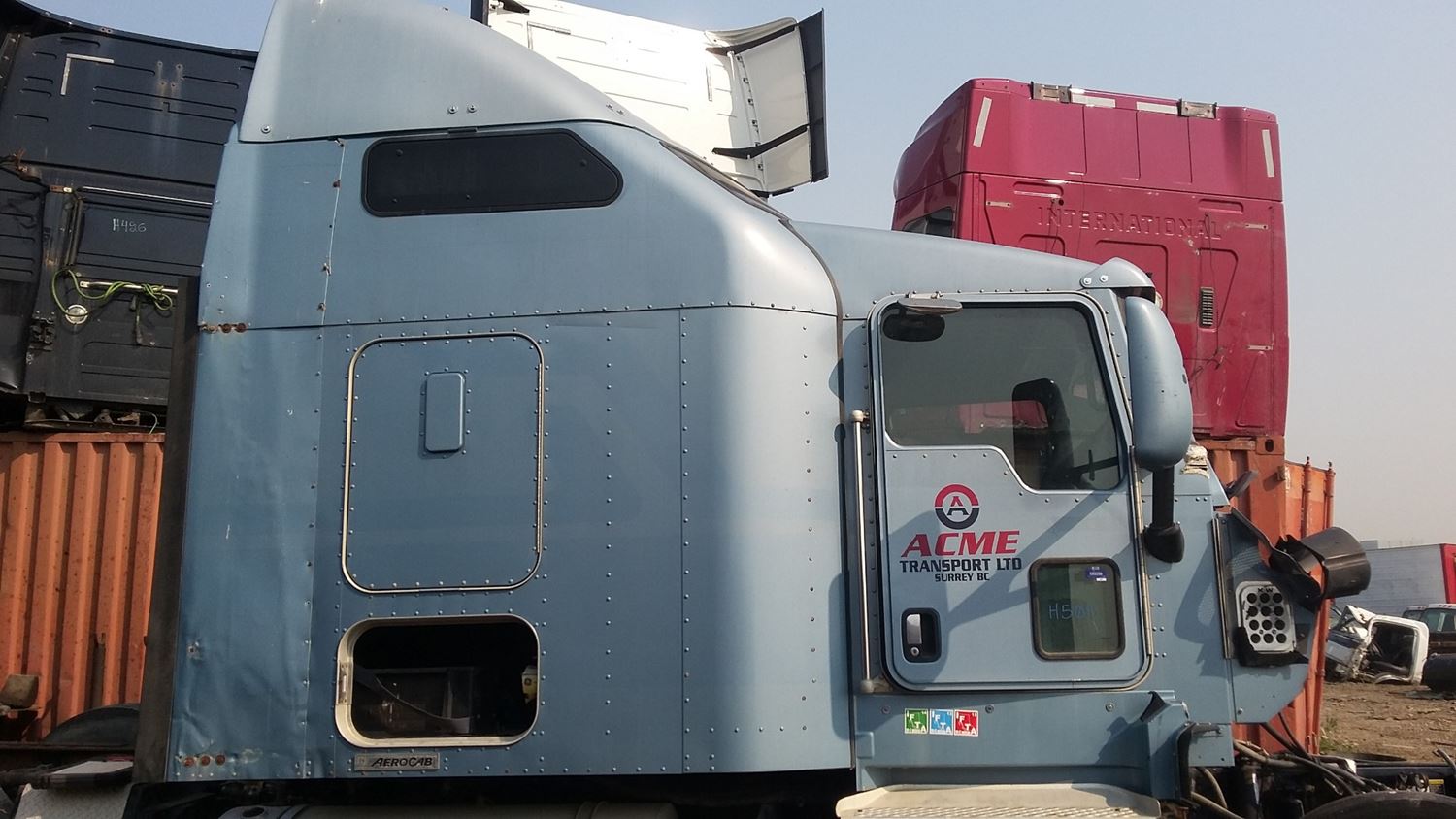 Salvage 2007 Kenworth T600 Truck For Parts Calgary, Alberta, Canada