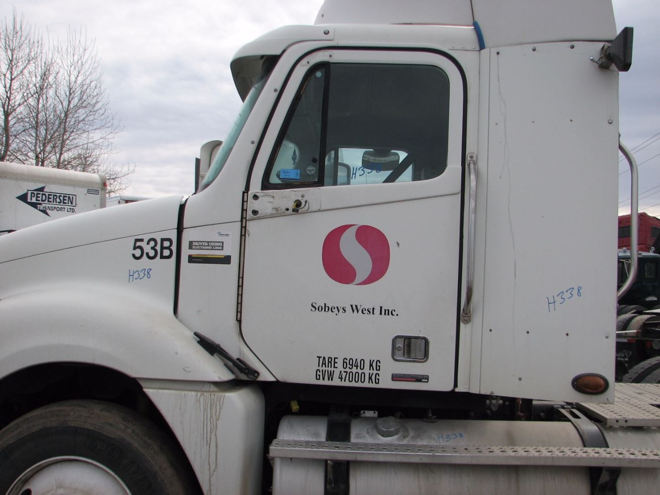 Freightliner ecm location