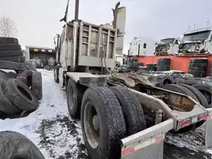 Salvage 2009 Volvo VNL - ETP1535