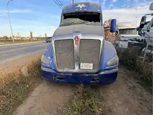 Salvage 2015 Kenworth T680 - ETP1643