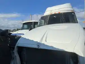 Salvage 2018 International LT625 - ETP1806