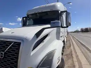 Salvage 2019 Volvo VNL - ETP1755