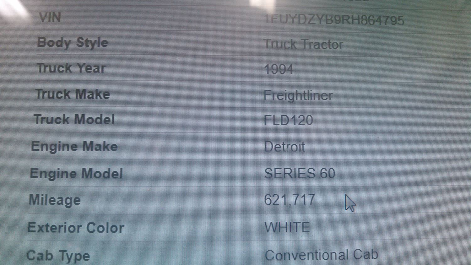 Salvage 1994 Freightliner FLD120 Truck Tractor For Parts | Freehold