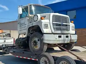 Salvage 1990 Ford LN7000 - 11028