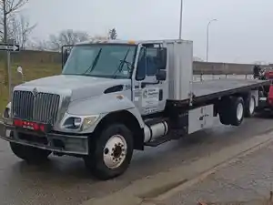 Salvage 2003 International 7400 - 11046