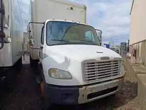 Salvage 2006 Freightliner M2 106 - 99173