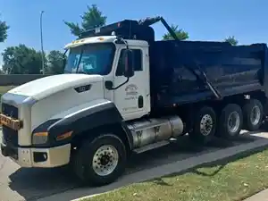 Salvage 2012 International CT660 - 11009