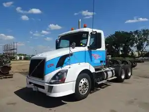 Complete 2008 Volvo VNL - 10712