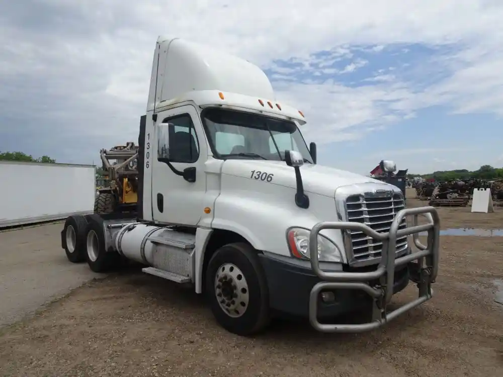 Freightliner  Cascadia 125