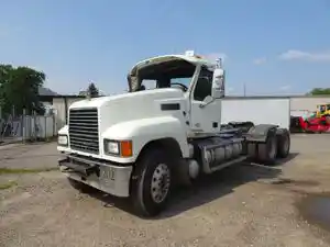 Complete 2018 Mack CHU613 - 10880