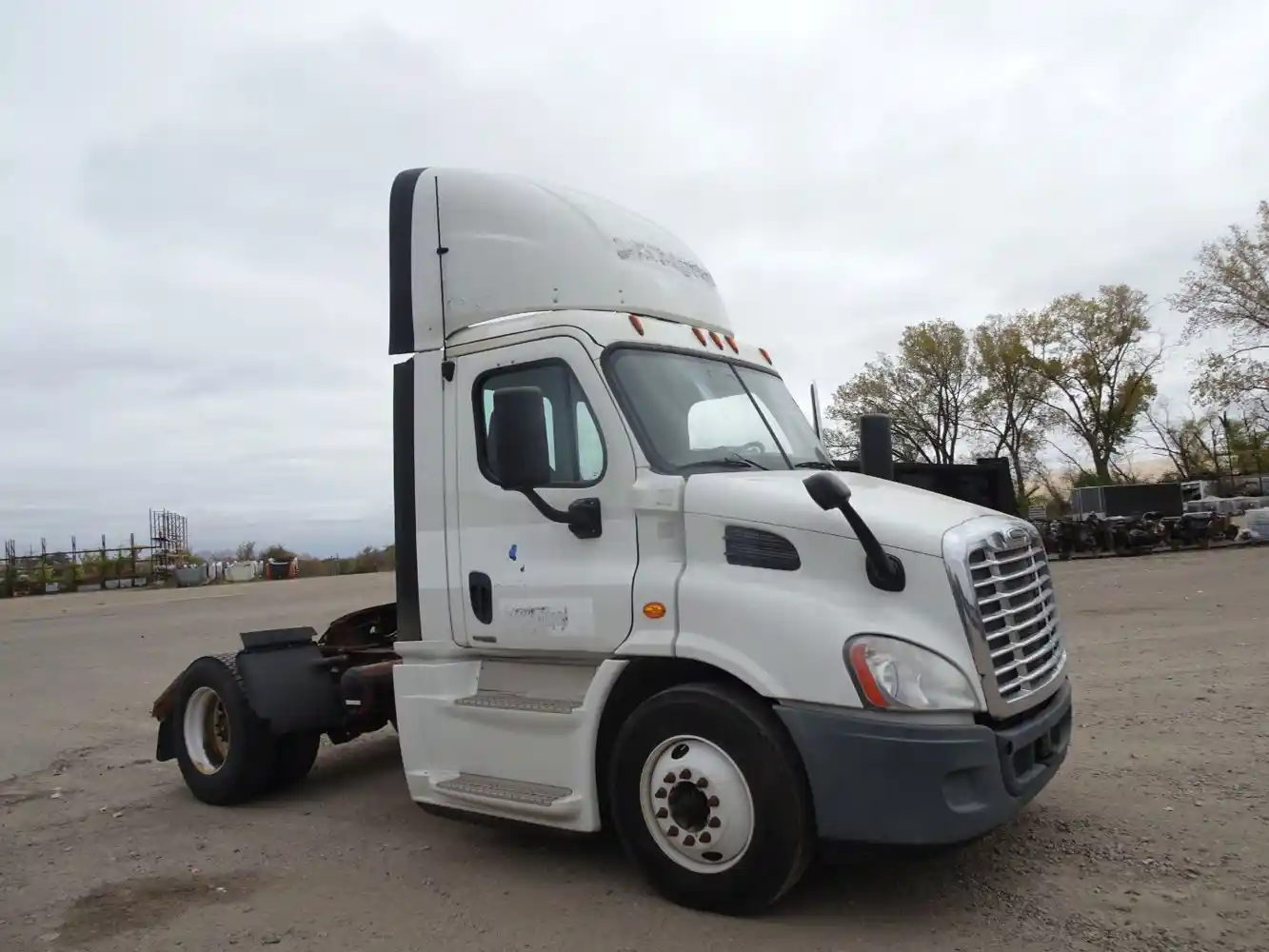 Freightliner  Cascadia 113