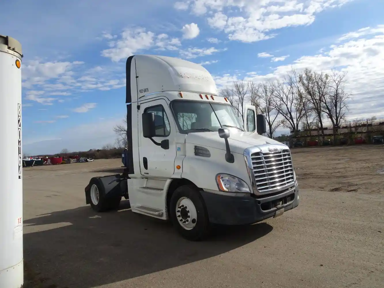 Freightliner  Cascadia 113